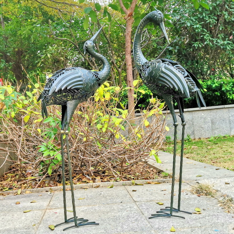 Градинска железна щъркел-скулптура с соларна светлина и сензор за светлина, пасторален стил