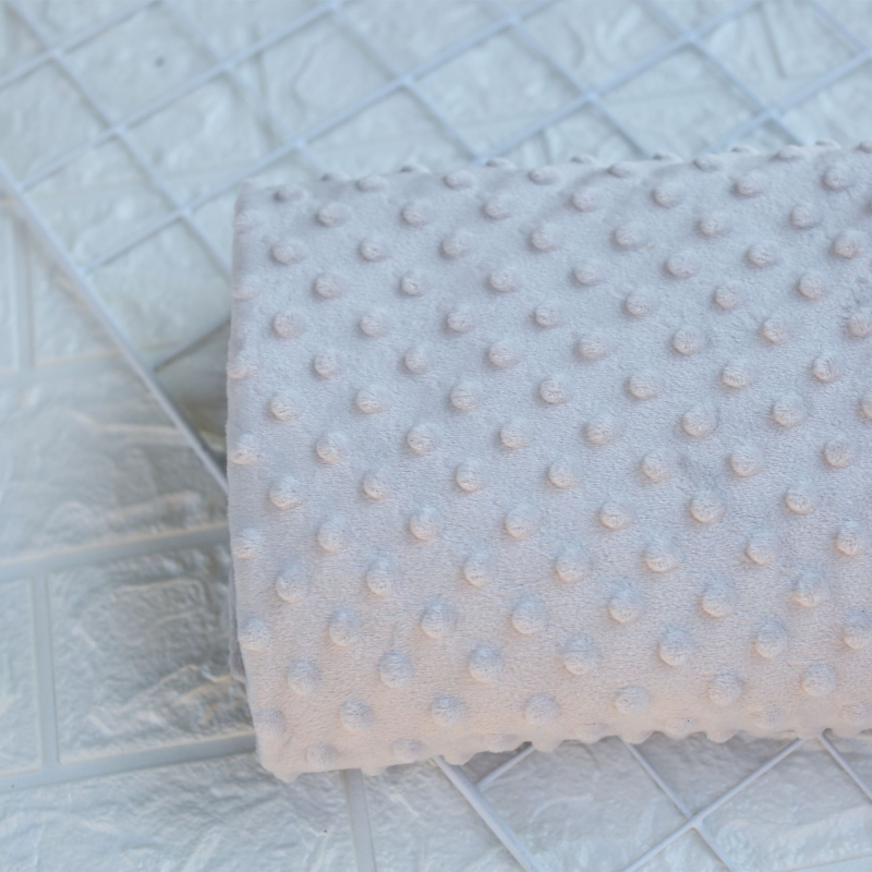 Бебешко одеяло — химическо влакно, 300–500 г, за новородени и деца до 6 г., четири сезона, модерен минималистичен стил