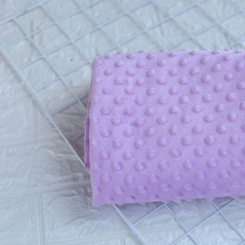 Бебешко одеяло — химическо влакно, 300–500 г, за новородени и деца до 6 г., четири сезона, модерен минималистичен стил