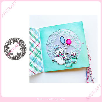 Матрица за рязане 7127, кръгла рамка със снежинка, метал (железо), гравирана, DIY ръчна изработка