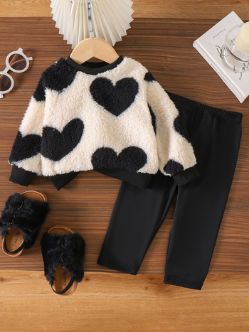 Детски костюм от две части за момичета: топ с дълги ръкави с мотив сърце и къси панталони, 95% памук, за възраст 1–3 г, подходящ за всички сезони.