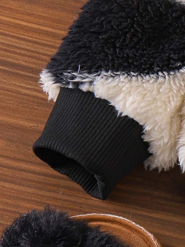 Детски костюм от две части за момичета: топ с дълги ръкави с мотив сърце и къси панталони, 95% памук, за възраст 1–3 г, подходящ за всички сезони.