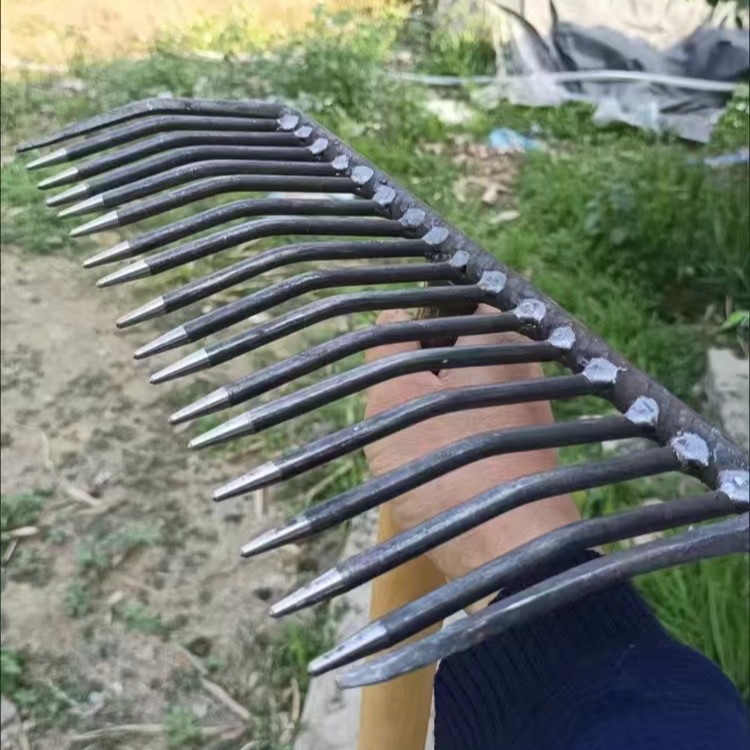 Terase sodo reha tihedate hammastega – mulla lõdvendamine, tootekood 99