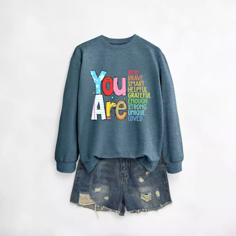 Hanorac dama din bumbac, croială lejeră, guler rotund, mâneci lungi, lungime medie, imprimeu, amestec bumbac-poliester