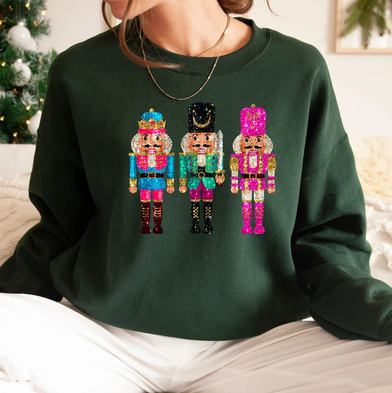 Pulover pentru femei cu model anime, mâneci lungi, guler rotund, croială lejeră, material poliester-elastan