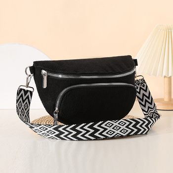 Õla kott tänavapildis, corduroy materjal, Saddle bag, suur mahutavus, ovaalne kuju, tõmblukuga suletav, sisemine tõmblukukott, üks õla rihm, Talvine 2025 kollektsioon