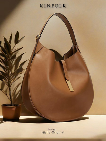 Dumpling bag за жени с дизайн за подмишница, материал супер влакна, PU подплата, магнитно затваряне, джоб за мобилен телефон