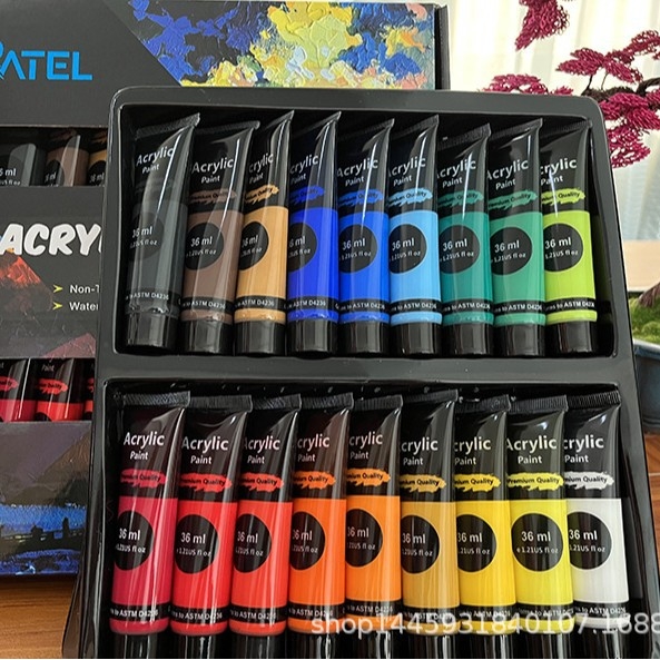 Set akrilnih boja, marka Yijia; kapacitet 36 ml; pakiranje: kutija; licencirana privatna oznaka: Da