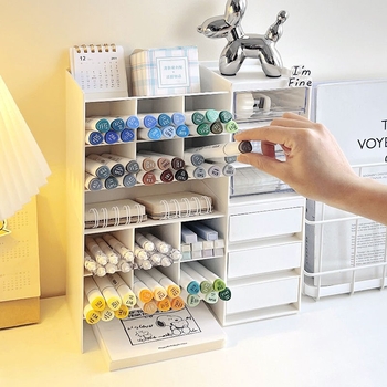 Markerite hoidja karp - kolmnurkse kujuga plastist lauaorganisaator suure mahutavusega, mitte kohandatav, ilma IP-litsentsita