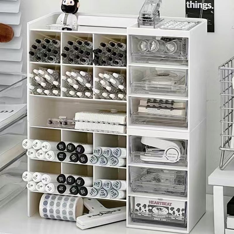 Markerite hoidja karp - kolmnurkse kujuga plastist lauaorganisaator suure mahutavusega, mitte kohandatav, ilma IP-litsentsita