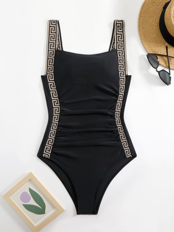 Дамски цял бански с подплънки, без презрамки, халтер дизайн, плат Nylon, полиестер 80%, подплата: полиестер със спандекс 80%, екологичен и с висока еластичност, 120 g