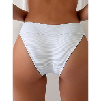 Дамски бикини с висока талия, полиестерна материя, подплата спандекс, 82% полиестер, 18% спандекс; за плуване и водни спортове.