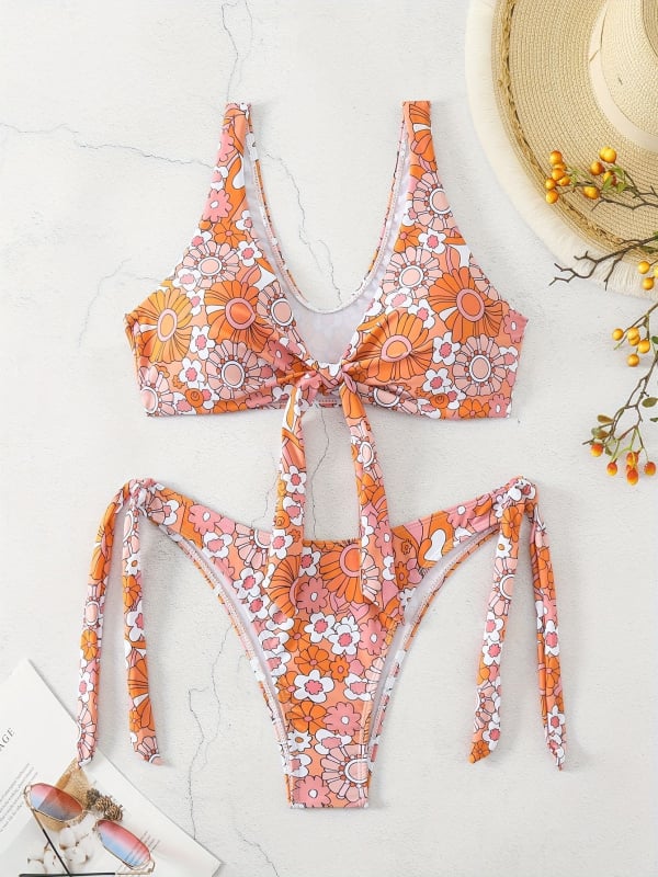 Kaheosaline bikini, print, kiiresti kuivanav, seljataga avatud, kõrge elastus, rinnahoe padja, polüester 82% / vooder 18%, 210 g/m²