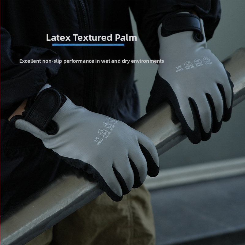 Lateksa pārklājuma cimdi ar flīšu oderi ziemas siltumam un aizsardzībai; piemēroti darbam, ārējai velobraukšanai un ziemas makšķerēšanai.