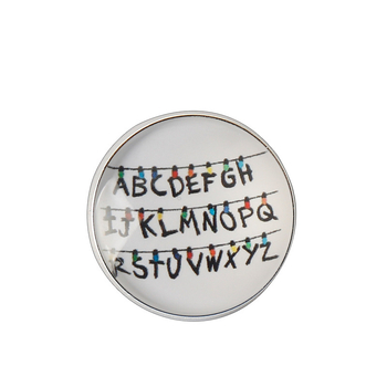 Koomiksi- ja animekaubad: Stranger Things 4: Hellfire'i sümboli vääriskivimärk