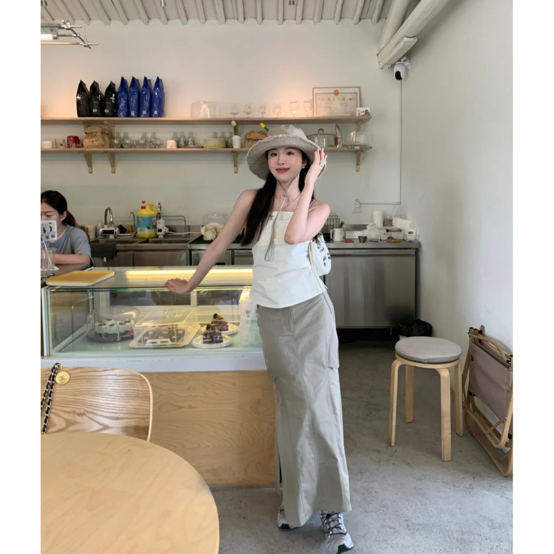 Õlarihmadeta toru-top, kitsas lõige, puuvill 80–90%, suvi 2025