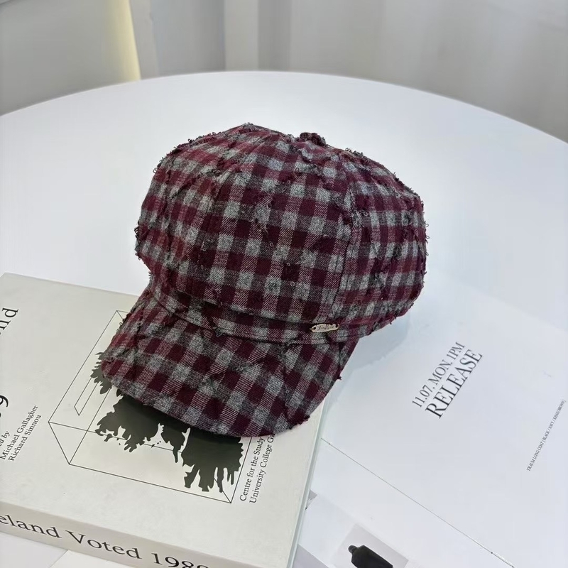 Novi britanski stilski jednobojni veliki osmerokutni šešir za muškarce i žene iz 2025., zakrivljeni vizir s pačjim kljunom za proljeće i jesen