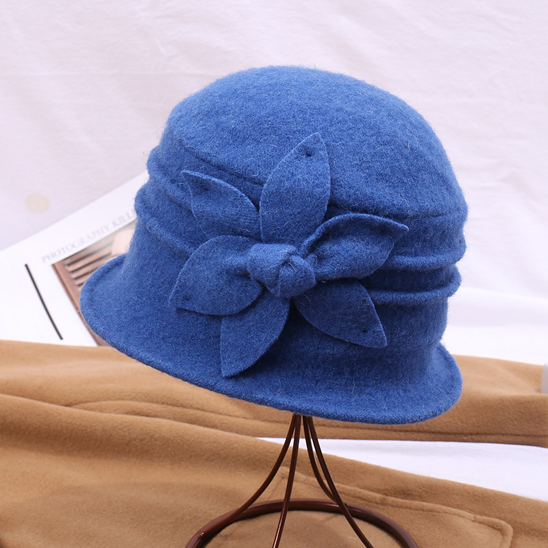 Őszi-téli széles karimájú kalap anyukáknak, multifunkcionális és meleg, négylevelű lóhere és napraforgó mintákkal díszítve középkorúaknak és idősebbeknek.