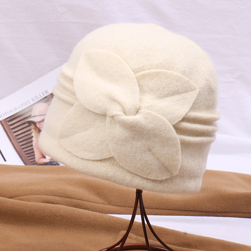 Őszi-téli széles karimájú kalap anyukáknak, multifunkcionális és meleg, négylevelű lóhere és napraforgó mintákkal díszítve középkorúaknak és idősebbeknek.