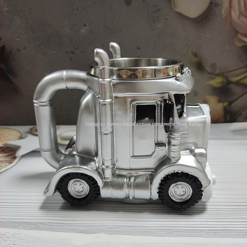 Semi-Truck чаша за кафе Kai Tu KT188 — Карикатура, украса от смола, синтетична смола