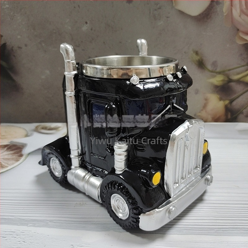 Semi-Truck чаша за кафе Kai Tu KT188 — Карикатура, украса от смола, синтетична смола