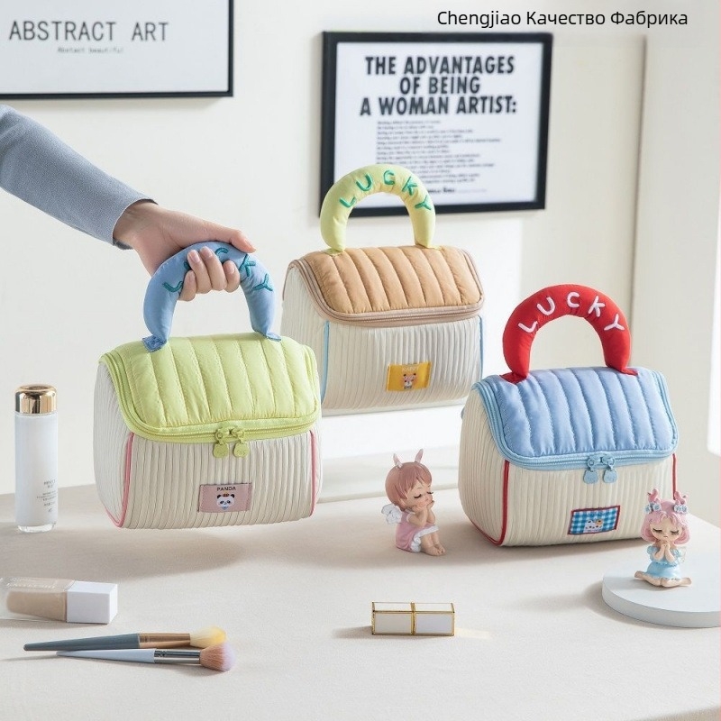 Козметична чанта Cute House за момичета, подходяща за пътуване с голям капацитет; Материал: Друг; Марка: Друг; Функция: Друг; Подходяща за: Жени; Ежедневна употреба