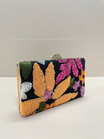 Кадифена вечерна чанта с клапан, хоризонтална квадратна форма, закрит отвор, вътрешен джоб, подплата от полиестер