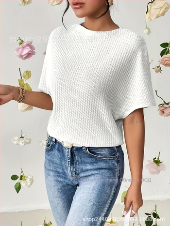 Женска футболка с 3D ефект, полиестерна тъкан, долман ръкави, кръгло деколте, редовна кройка