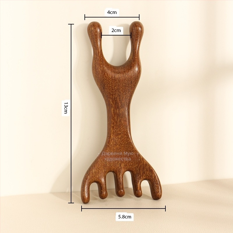 Дървен масажен гребен с пет зъба от Dragon and Phoenix sandalwood