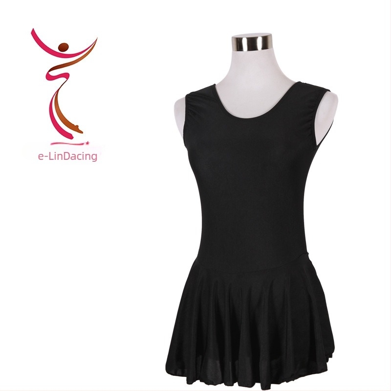 Танцово облекло за жени - Spandex тъкан (80%) с подплата Milk Silk (80% полиестер); подходящо за балет, латин танци, народни танци и салонни танци.