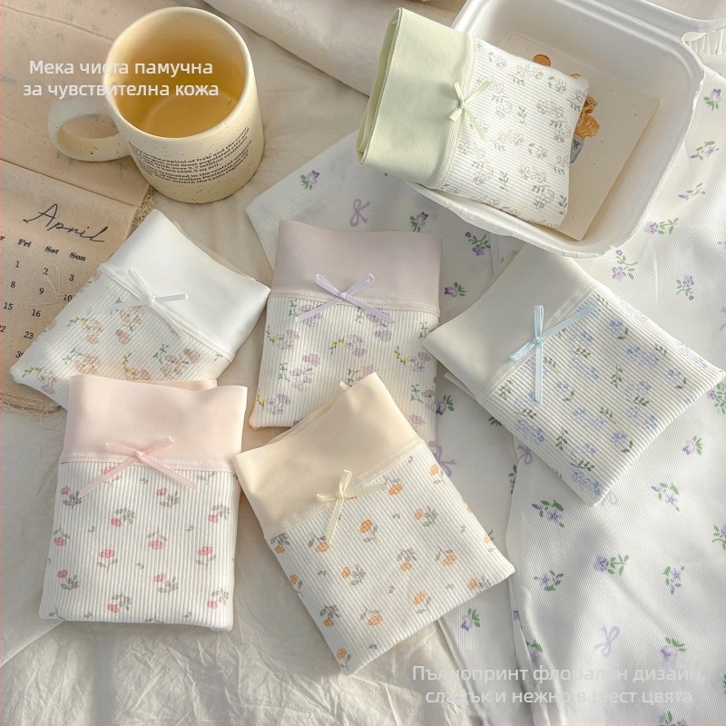 Памучни дамски бикини с средна талия и удължен шев, дишащи, с дизайн панделка, цветни блокове и точки