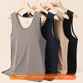 Топла базова жилетка за мъже; подплата от флис, безшевна, трислоен полиестер.