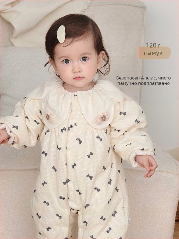 Бебешки зимен бодик за момичета, плътен памук, дълги ръкави, без качулка; подплата 100% памук; външен слой 97% полиестер 3% еластан; закопчаване отпред с ред копчета