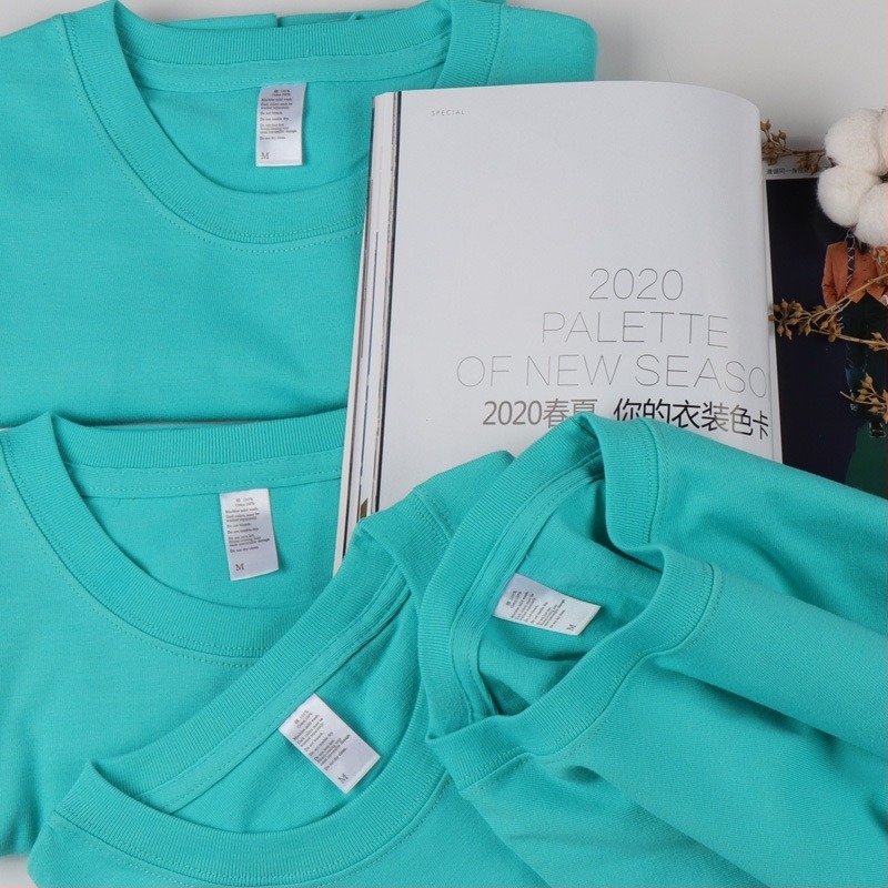 Тениска от 100% памук, свободна кройка, къси ръкави, кръгло деколте, тежък памук