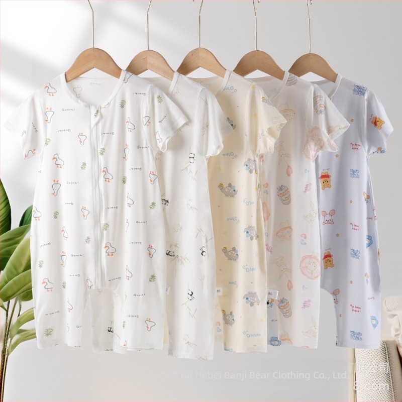 Бебешки летен спален чувал – материал: възобновяеми влакна; подплата: химическо влакно; цип: найлон; модел: карикатура.