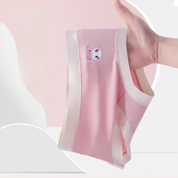 Момичешки долнища от модал 85% – дишащи триъгълни шорти за момичета над 140 см