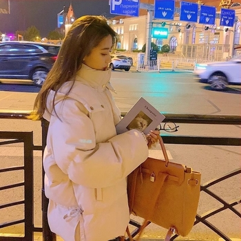 Дамско памучно подплатено палто с поло яка, ултра къса дължина до 40 см (пълнител: копринено-памучен полиестеров влакно; тъкан: chenille; основна материя: спандекс)