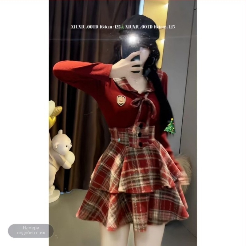 JK стил женски костюм в две части: риза с панелно шевно изпълнение и пола с каре по талията, полиестер, къса пола, пролет 2025