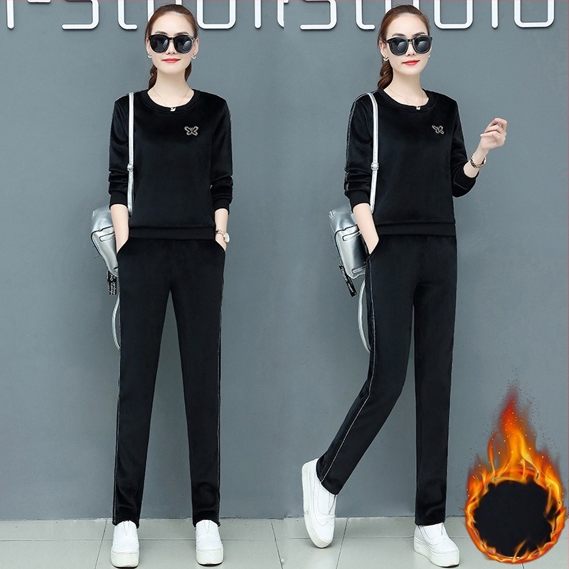 Дамски костюм от бархат за ежедневието с черепен модел и бродерия, полиестерна основа (есен 2022)