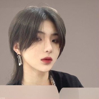 Мъжка перука с къса права коса, термоустойчива синтетична нишка, модел 329, челка с централно разделение, може да се боядиса, подходяща за cosplay