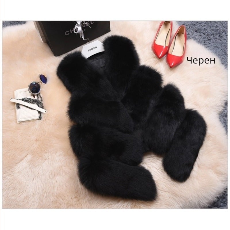 Жилет от изкуствена кожа с панел от Faux fur лисица – къса дължина (40–50 см), без ръкави, V-образно деколте, урбан стил, за възрастни жени, есен 2023