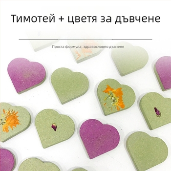 Суха храна — Питка от чисто тимотийско сено за зайци, шиншили, хамстери и морски свинчета; дъвкателна пръчка за зъби; 130 g; Radish Valley