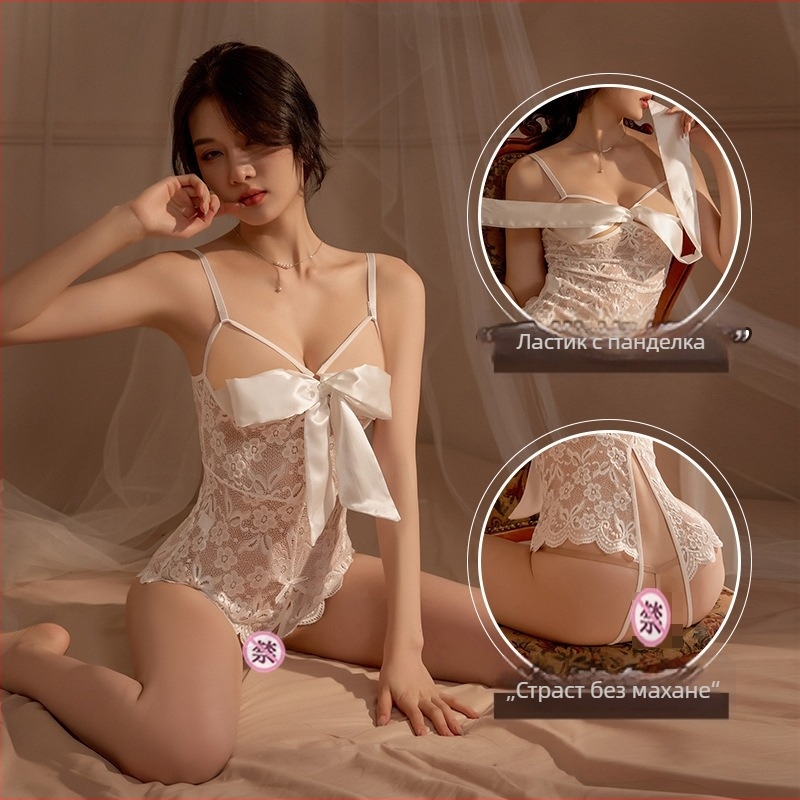 Дантелено боди бельо с мрежест дизайн и прозрачен ефект, с отворено дъно, полиестерна материя, женски модел