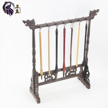 Стойка за висящи пера/четки – модел Pen Hanging, дърво Chicken Wing Wood, марка Weizhuang