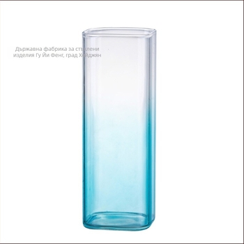 Стъклена чаша за вода, боросиликатно стъкло, квадратна форма, без дръжка и капак, с отпечатано лого, ръчно духано