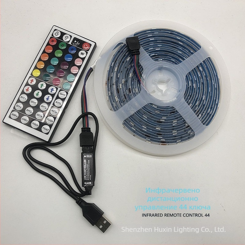 LED лента за телевизионно подсветване 5050 RGB, 30 светодиода, 5V вход, 8W на метър, дистанционно управление