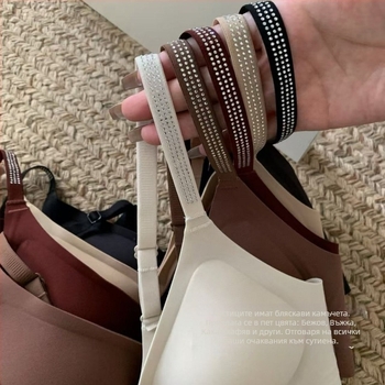 Push-Up сутиен с кристали, чашка 3/4, тънка формована чашка, без метална подпора, фиксирани презрамки, закопчаване на гърба с 3 реда копчета