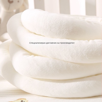 Бебешка преграда за кошара с плетена предпазна лента срещу удар