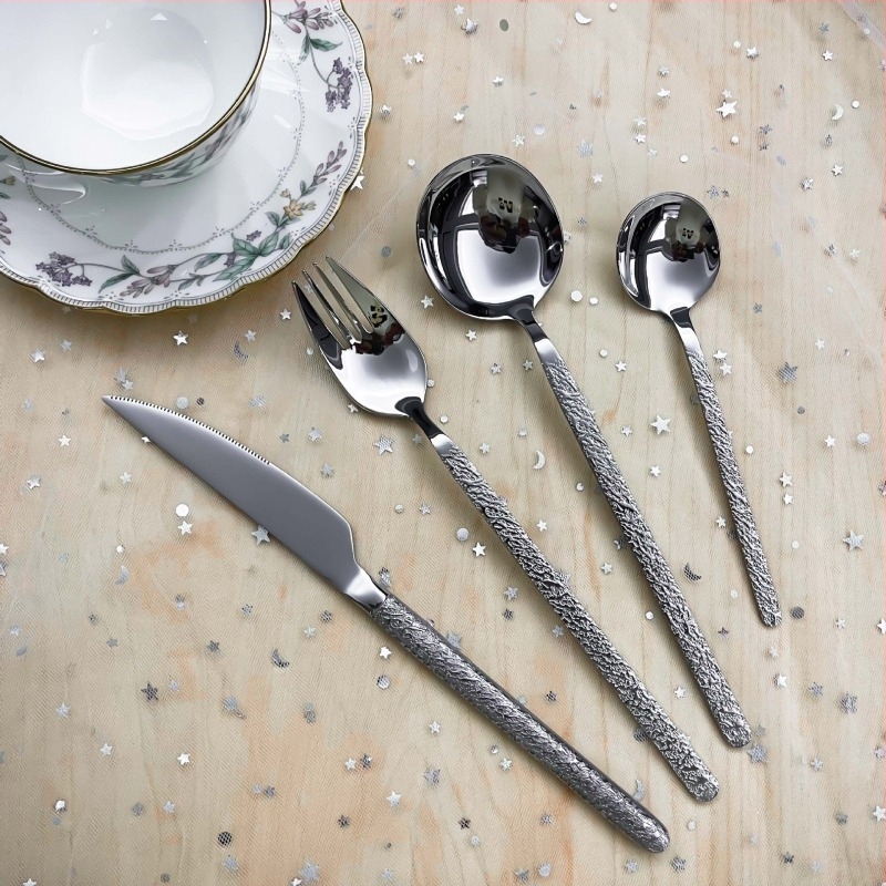 Набор нож, вилица и лъжица от 304 неръждаема стомана с мраморна текстура, европейски стил, стабилни дръжки, включва десертна лъжица
