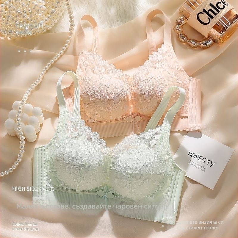 Дамски дантелен сутиен, чашка 3/4, горна тънка и долна по-дебела форма, фиксирани двойни презрамки, закопчаване с четири реда